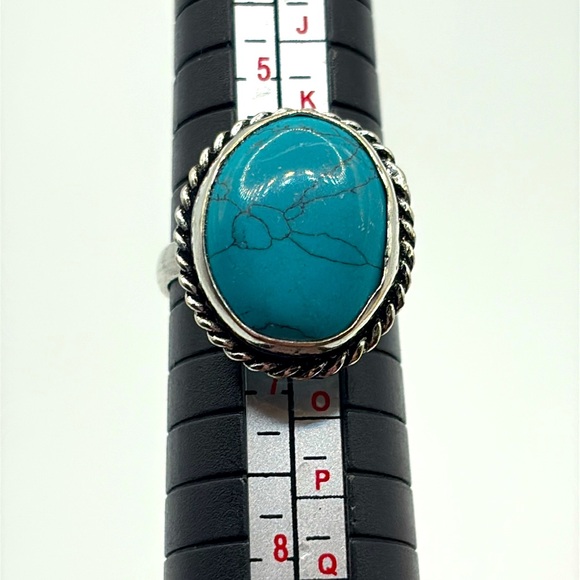 Turquoise Southwestern Style Turquoise Howlite Silver Women's Ring Size 8.5 - Picture 3 of 6